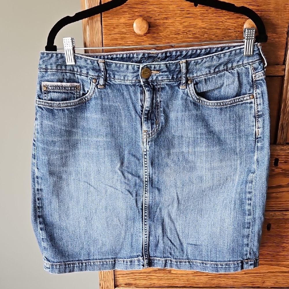 🌿 Eddie Bauer Classic Denim Skirt Size 10